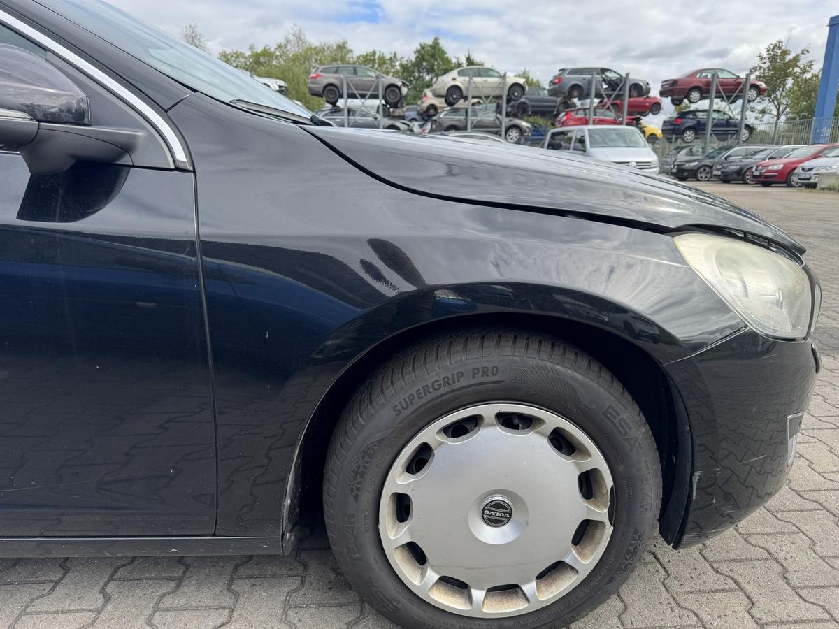 Volvo V60 original Kotfl&uuml;gel vorn rechts 01900 Black Stone Bj.2011